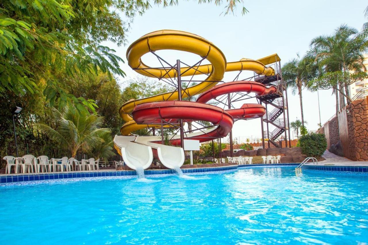 Golden Dolphin Gran Standard - Viva Ferias Apartamento Caldas Novas